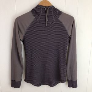 Columbia Medium Tunnel Style Hooded Pullover‎ Plum Purple Top Women's Textured